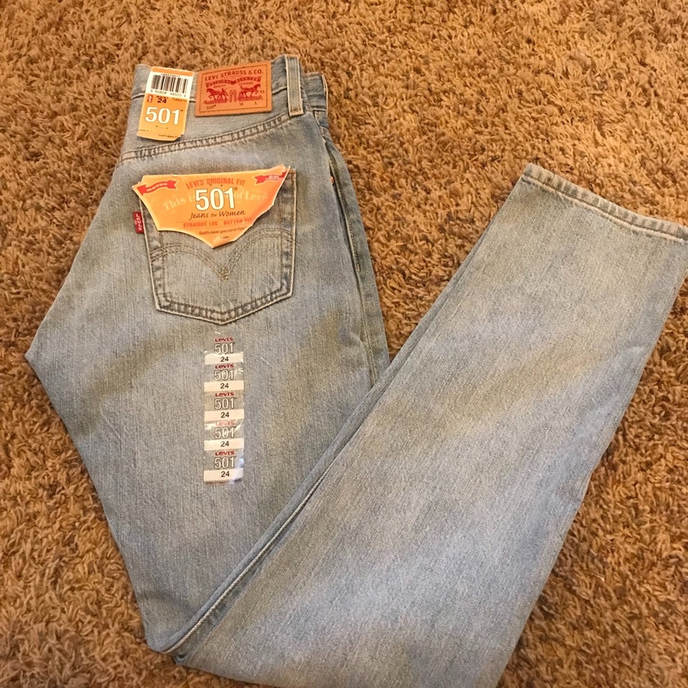 Levi’s 501 straight leg